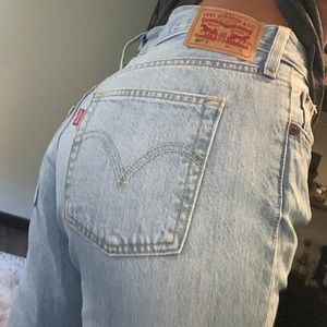 Levi Ripped Jeans 501®️